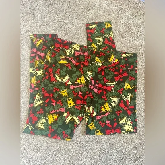 LuLaRoe TC Leggings NWOT Christmas Bells Mistletoe Holiday - Picture 4 of 7